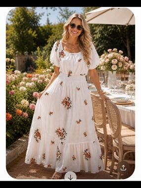 Kindred Petite White Floral Puff-Sleeve Maxi Dress. Size Xl
